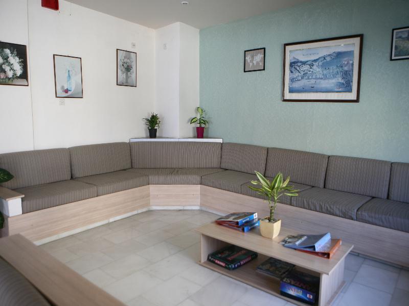 Marilyn Apartments レティムノ エクステリア 写真